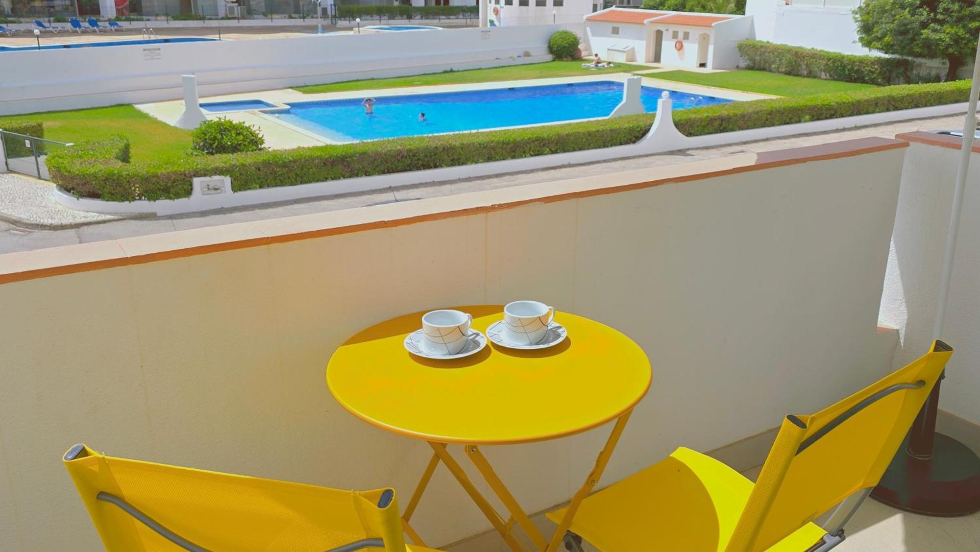 Praia Eulalia With Pool And 5 Minutes From The Beach البوفيرا المظهر الخارجي الصورة