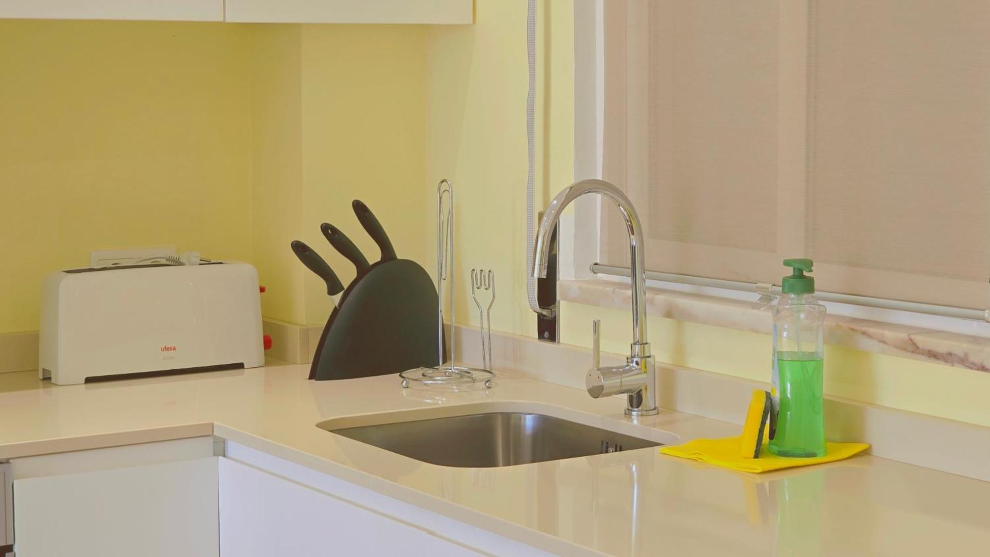 Praia Eulalia With Pool And 5 Minutes From The Beach البوفيرا المظهر الخارجي الصورة
